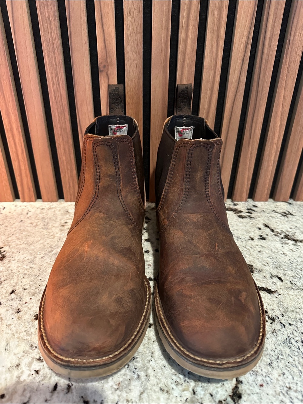 Red Wing weekenders Brown Leather Chukka Boots - Picture 3 of 8
